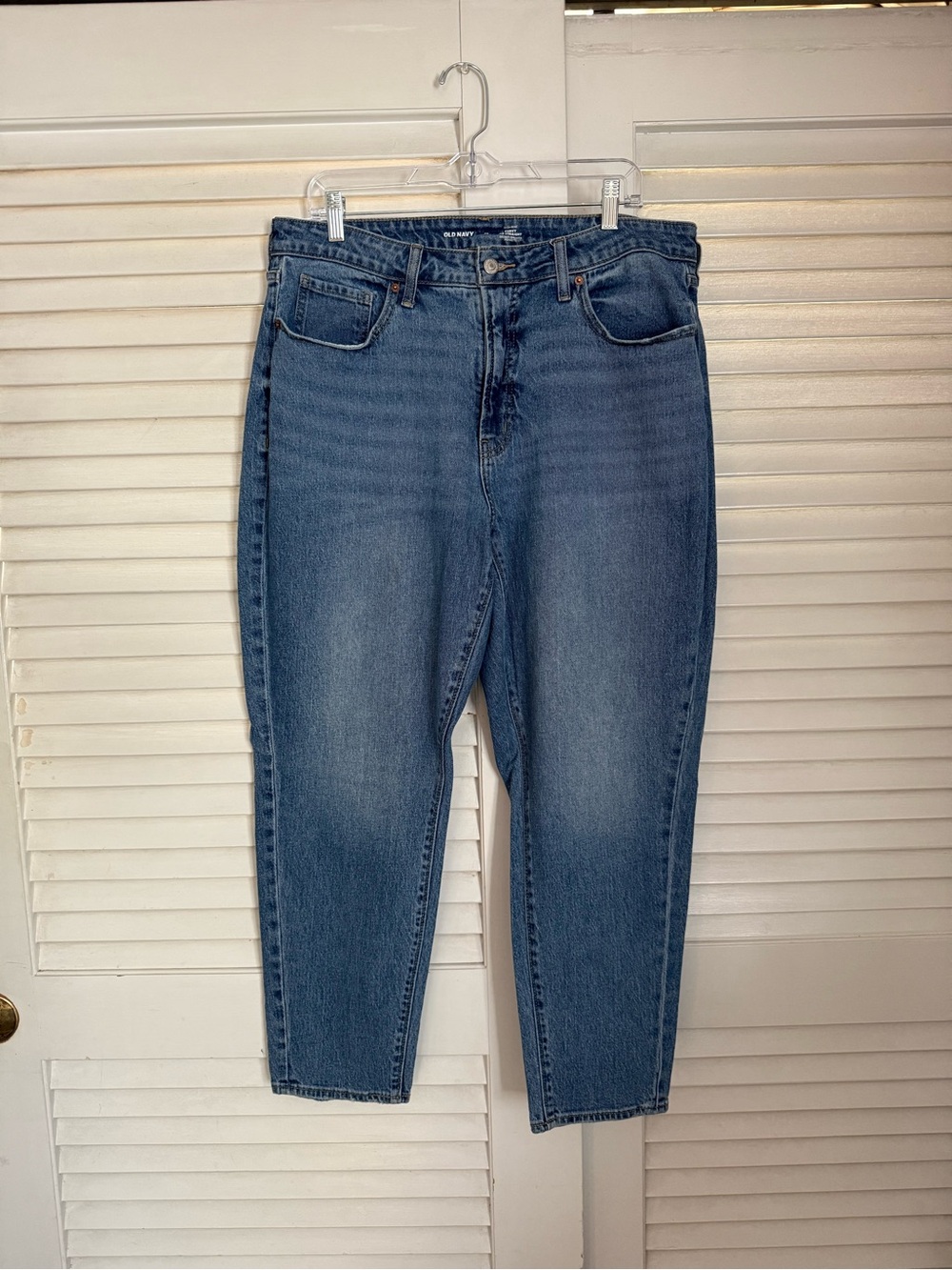 Old Navy High-Rise Women’s Curvy Straight Jeans